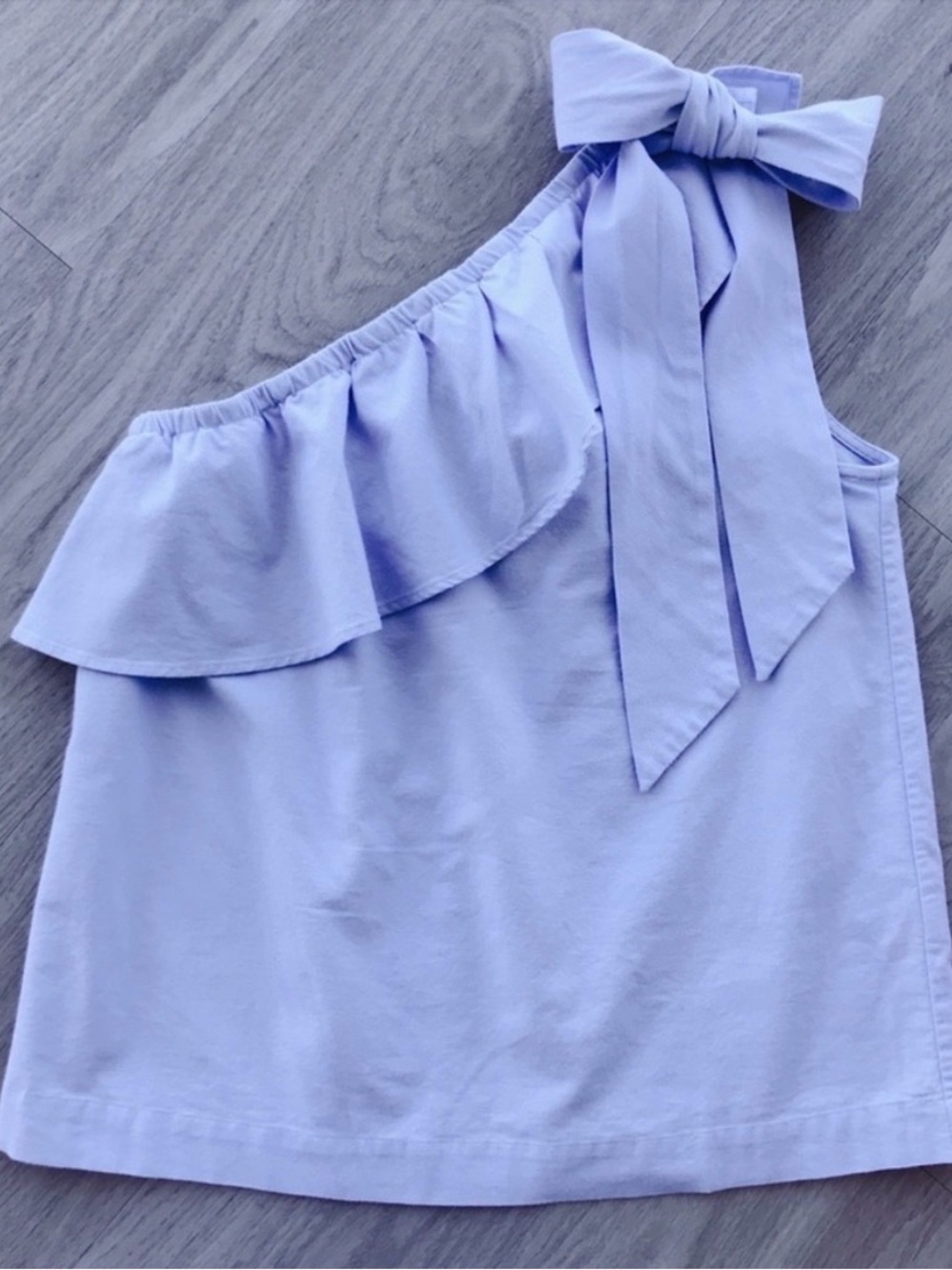 Vineyard Vines Oxford One-Shoulder Ruffle Tank with Bow NWT
